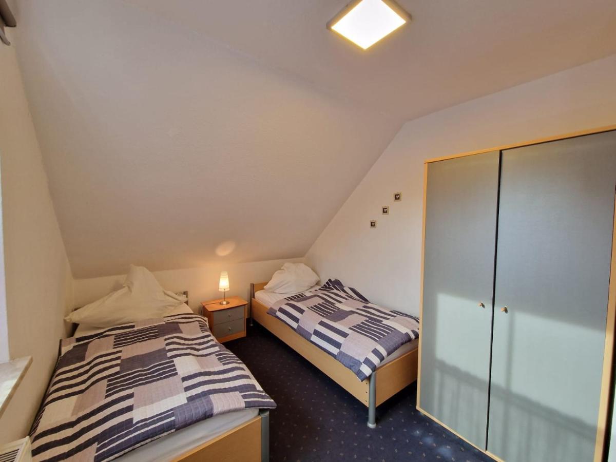 Ferienhaus Steuerbord Im Bootshaus Neßmersiel Εξωτερικό φωτογραφία